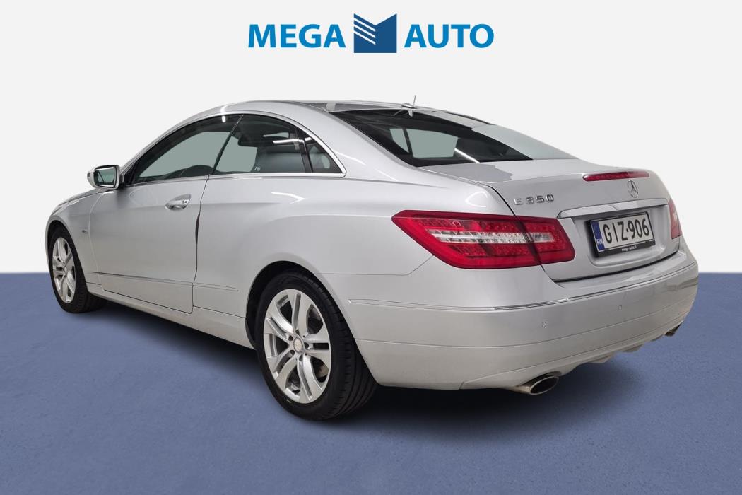 MERCEDES-BENZ E 2009