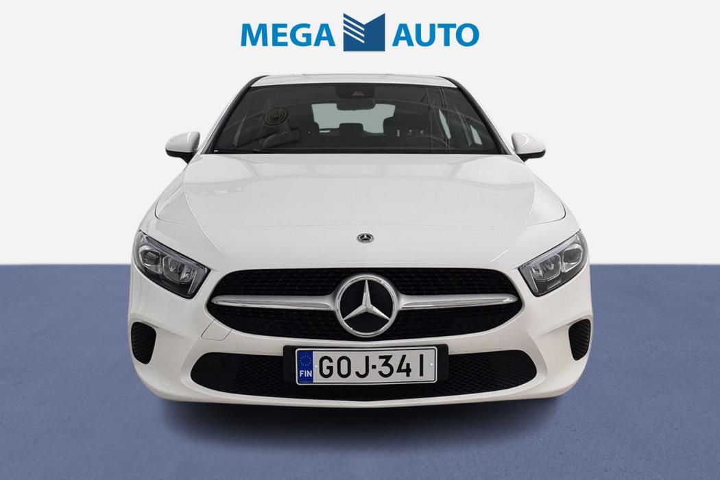 MERCEDES-BENZ A 2021
