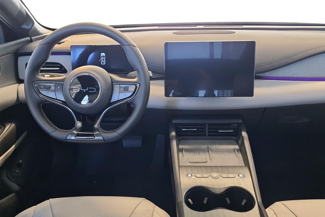 BYD Seal 6 DM-i 2025