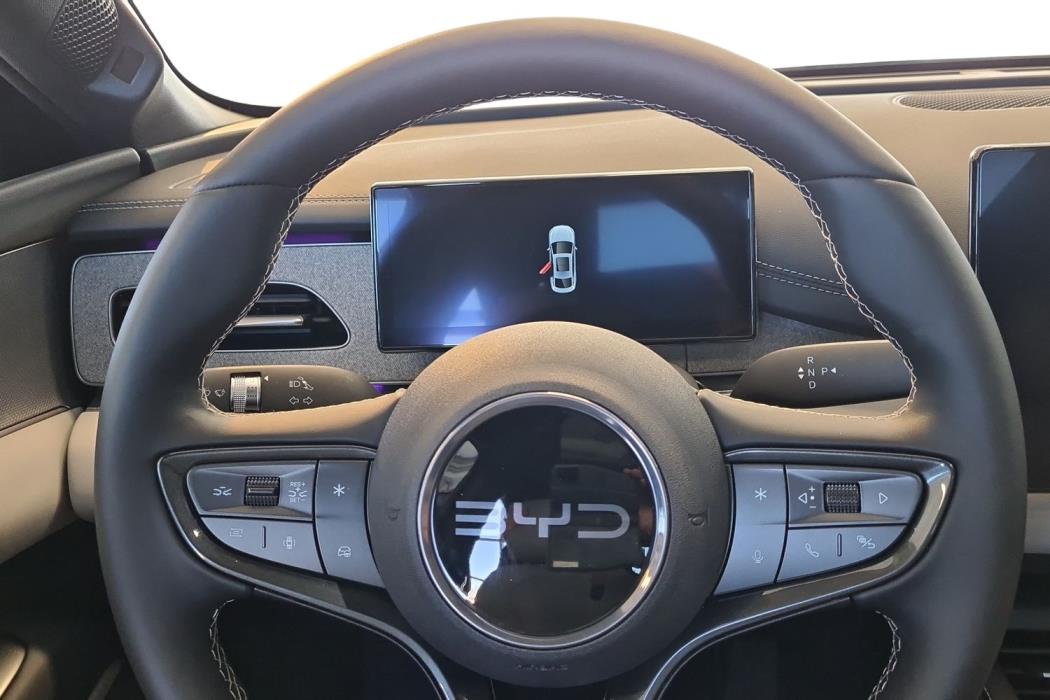 BYD Seal 6 DM-i 2025