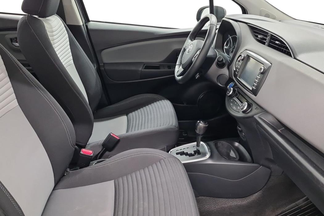 TOYOTA YARIS 2019