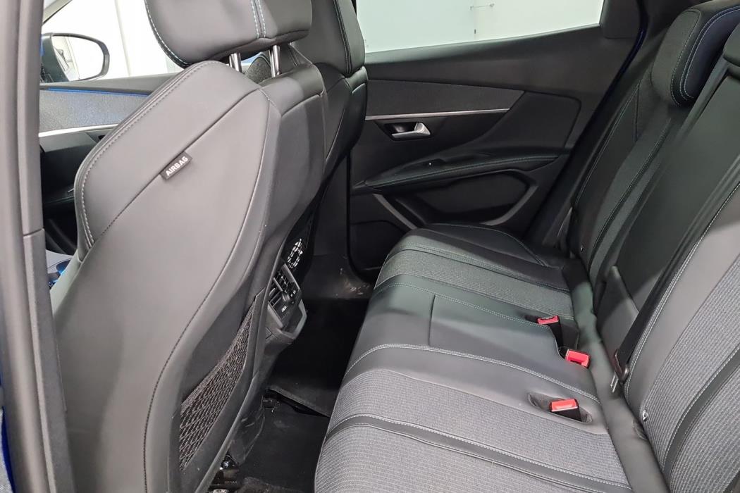 Peugeot 3008 2021