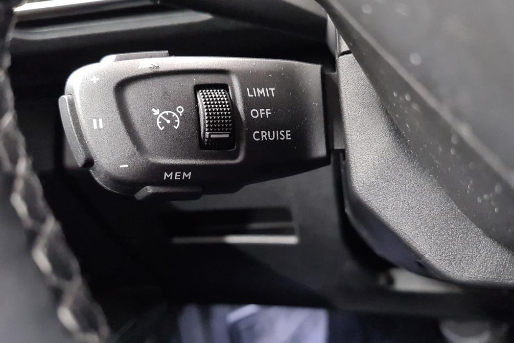 Peugeot 3008 2021