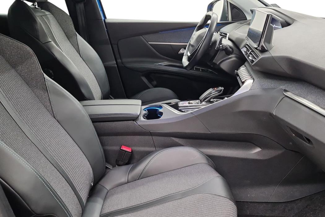 Peugeot 3008 2021