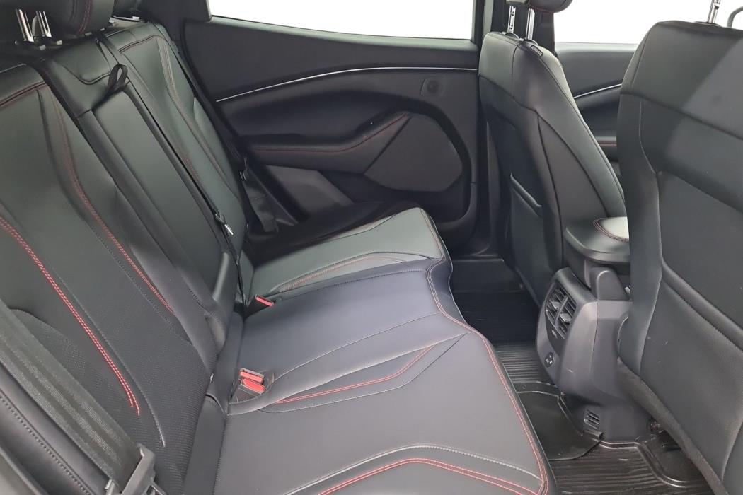 FORD Mustang Mach-E 2023