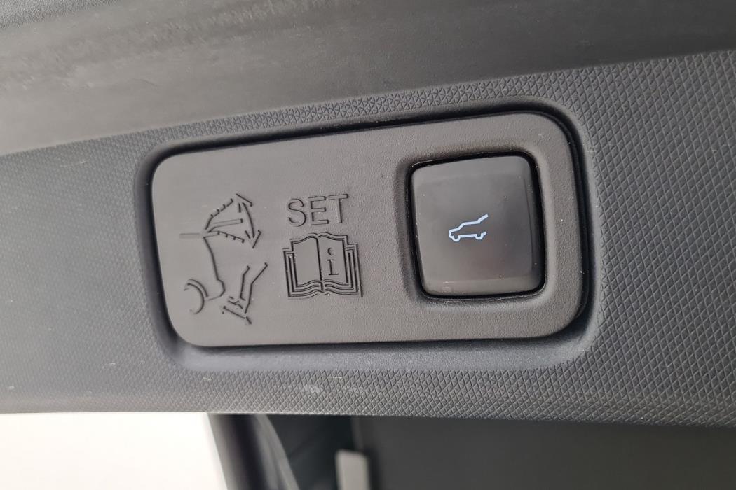 FORD Mustang Mach-E 2023