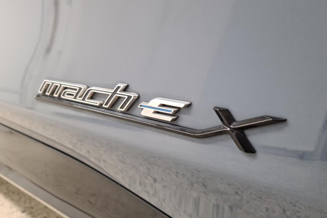 FORD Mustang Mach-E 2023