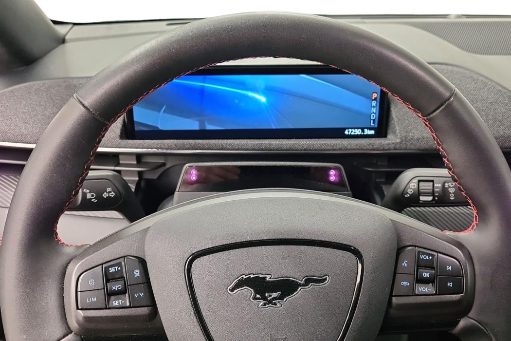 FORD Mustang Mach-E 2023