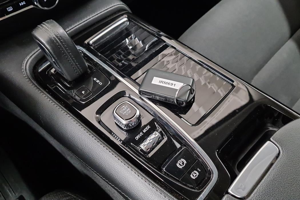 VOLVO V60 2020