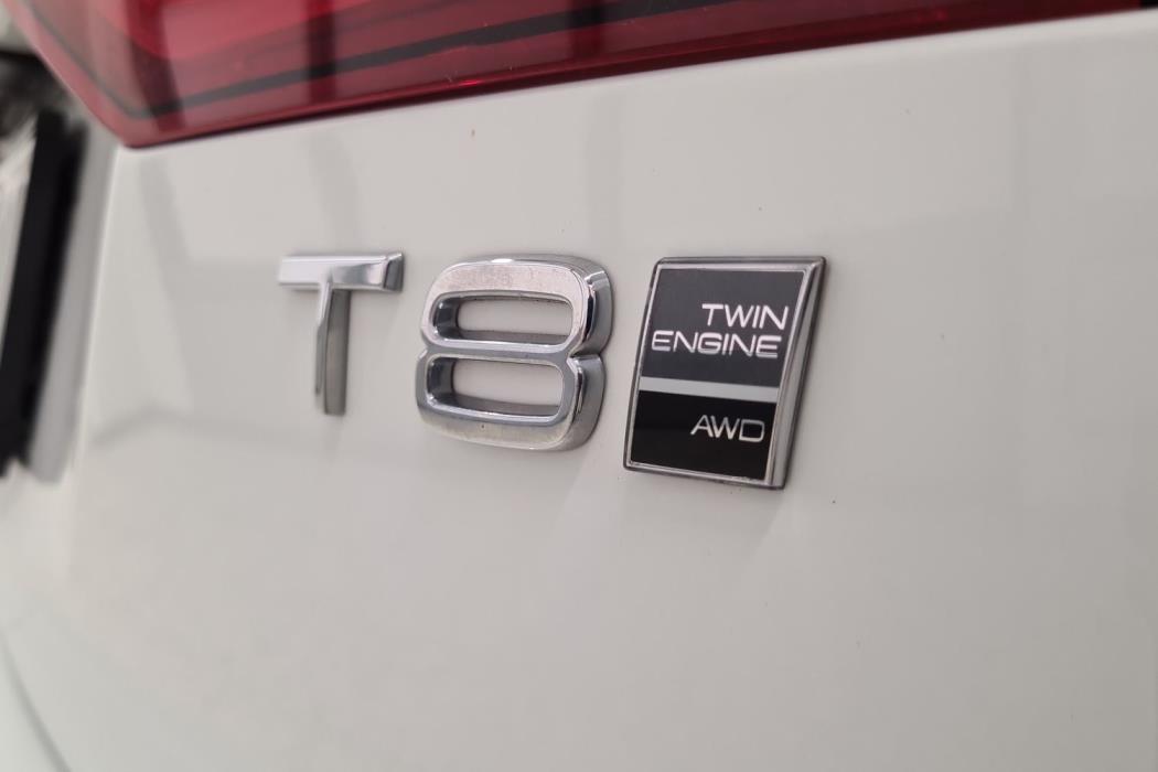 VOLVO V60 2020