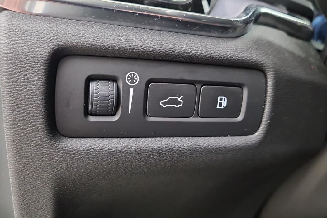 VOLVO V60 2020