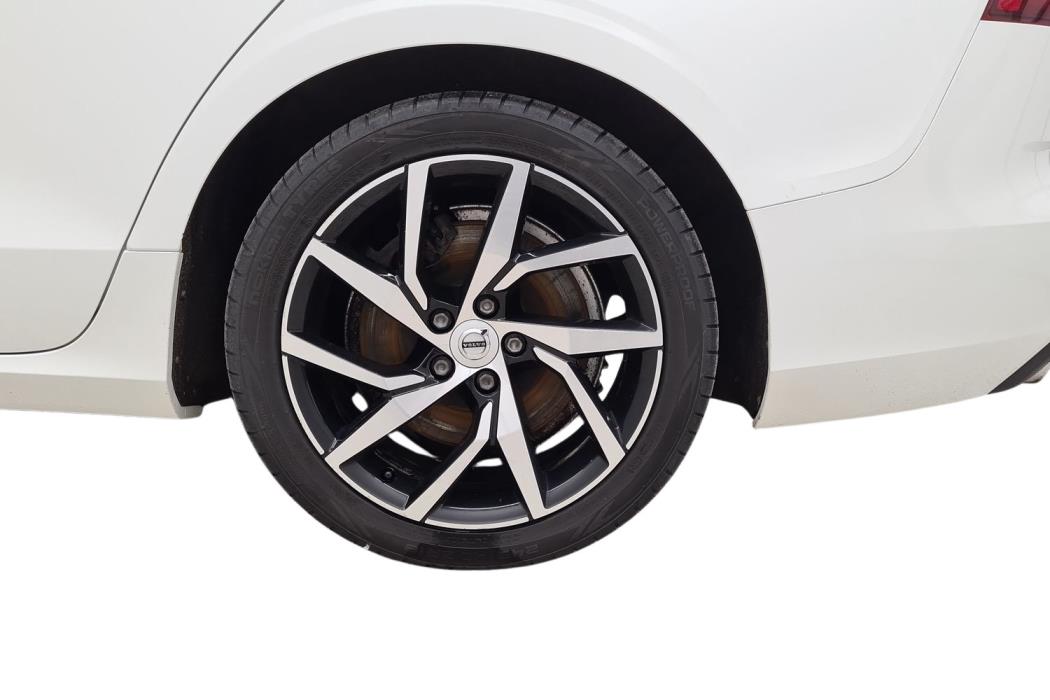 VOLVO V60 2020