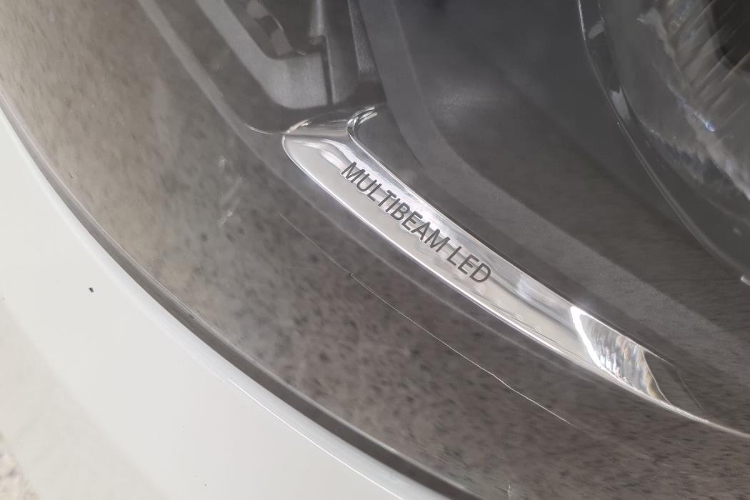 MERCEDES-BENZ E 2020