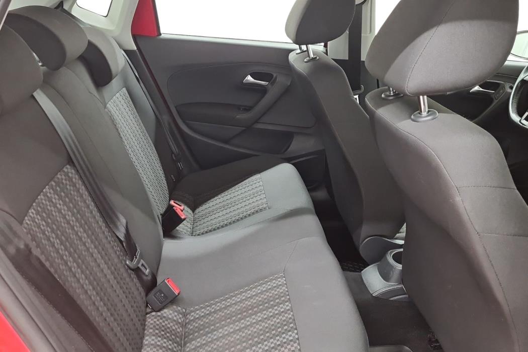 VOLKSWAGEN POLO 2017