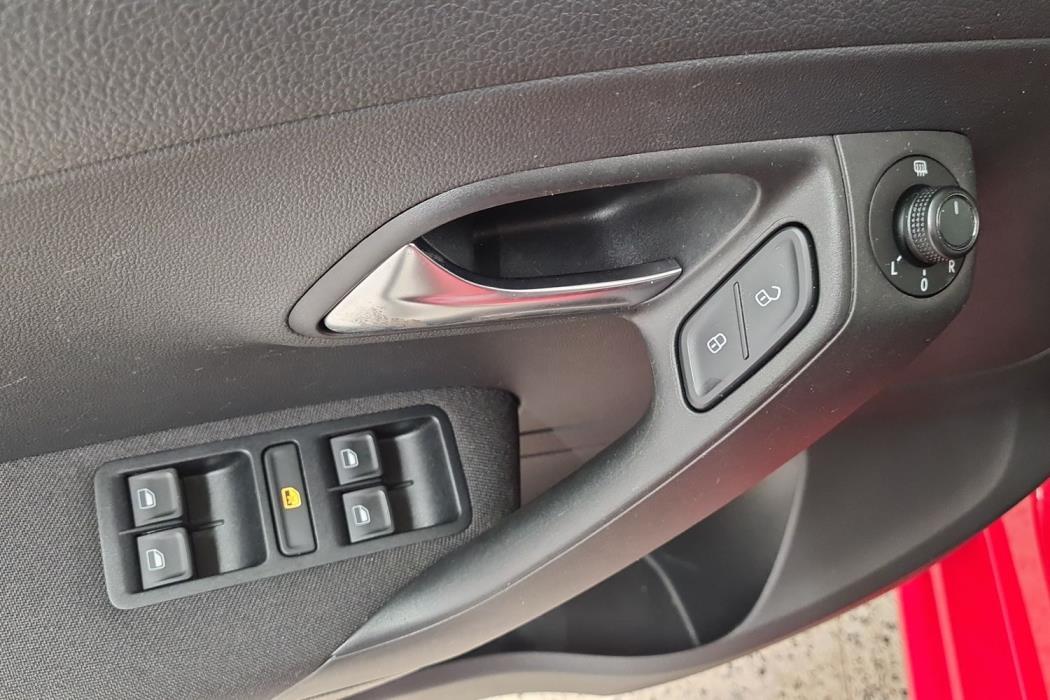 VOLKSWAGEN POLO 2017