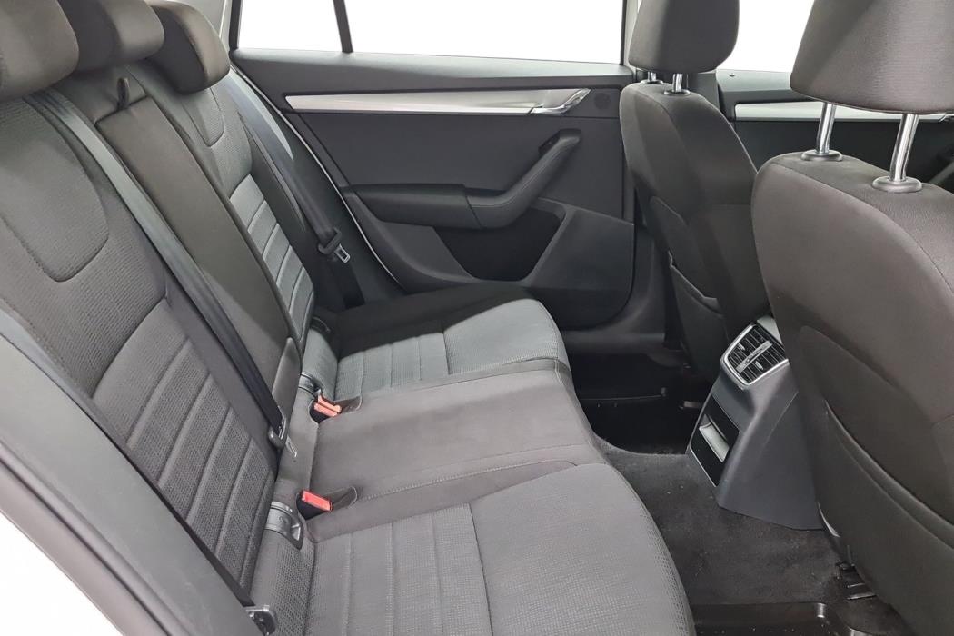 SKODA OCTAVIA 2015