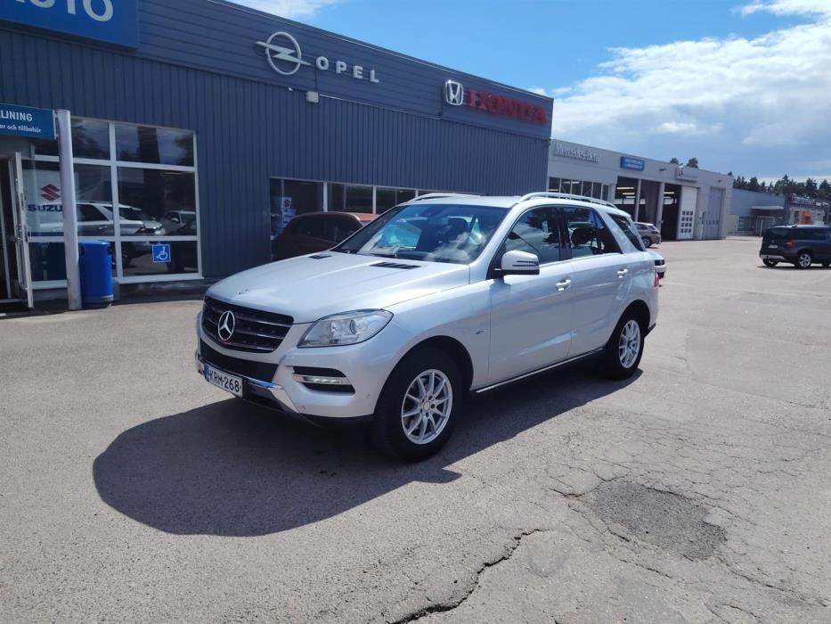 MERCEDES-BENZ ML 2012