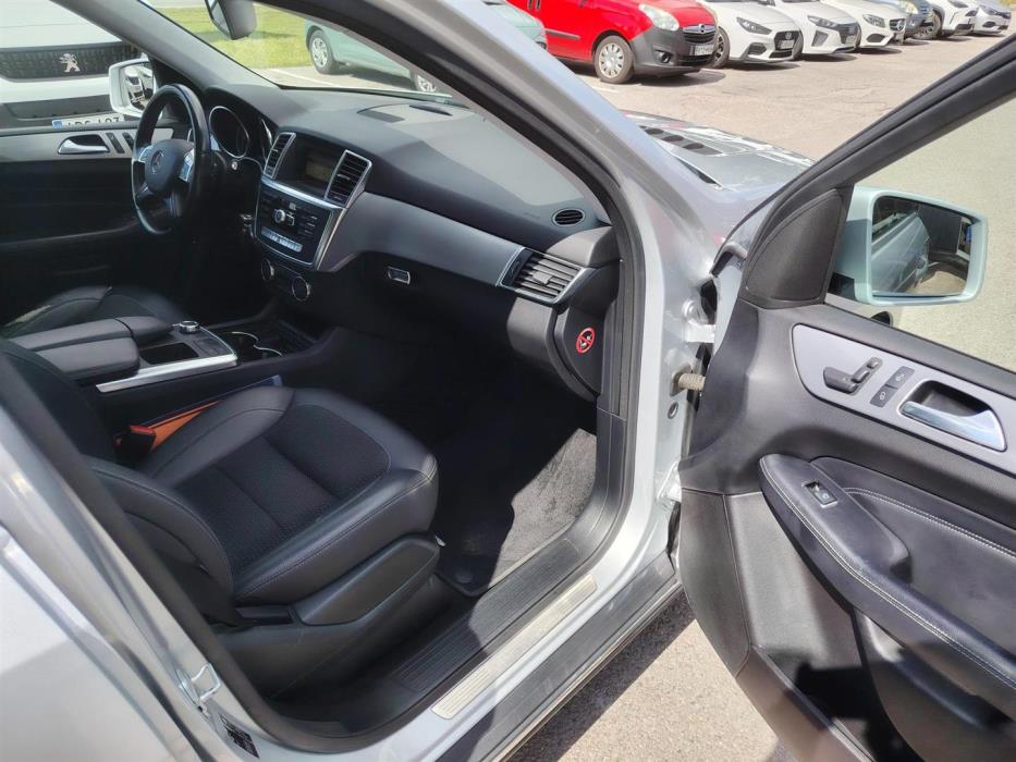 MERCEDES-BENZ ML 2012