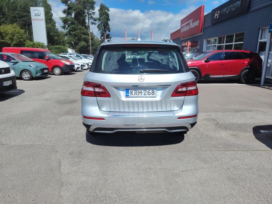 MERCEDES-BENZ ML 2012