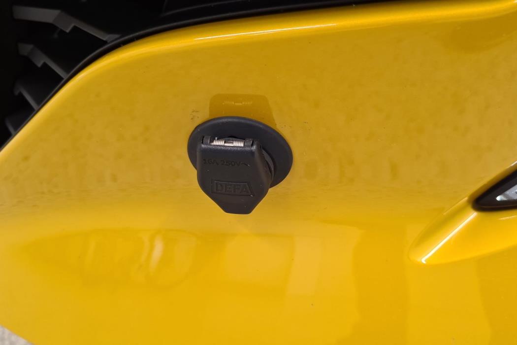 PEUGEOT 208 2020