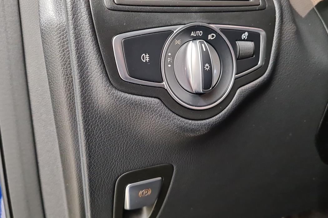 MERCEDES-BENZ GLC 2020