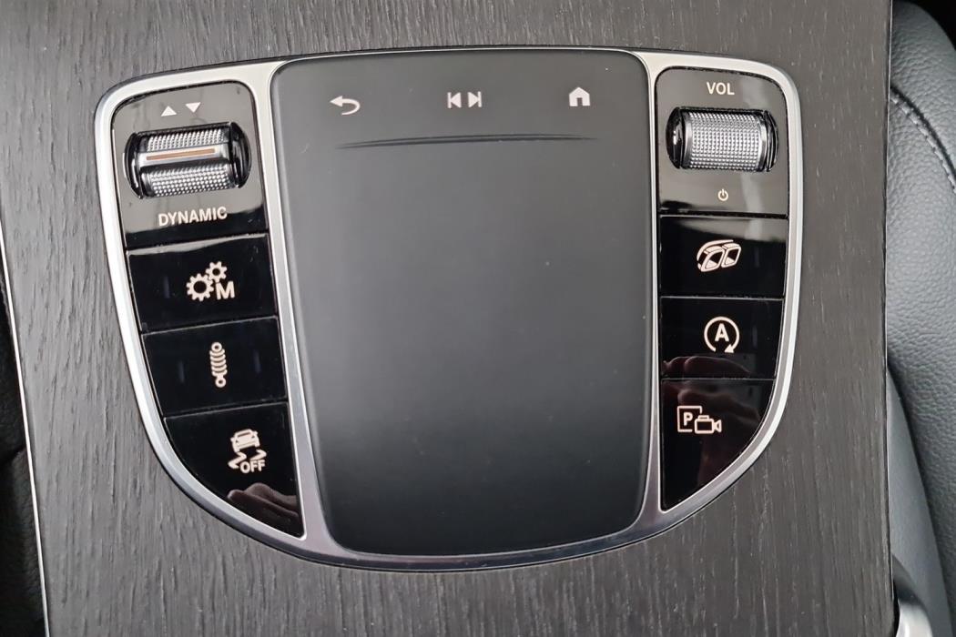 MERCEDES-BENZ GLC 2020