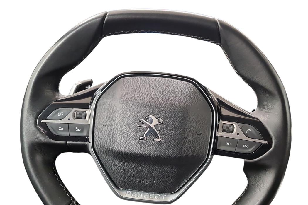 PEUGEOT 3008 2018