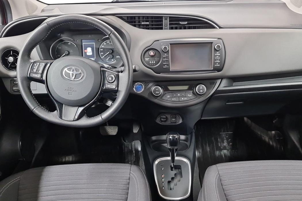 TOYOTA YARIS 2018