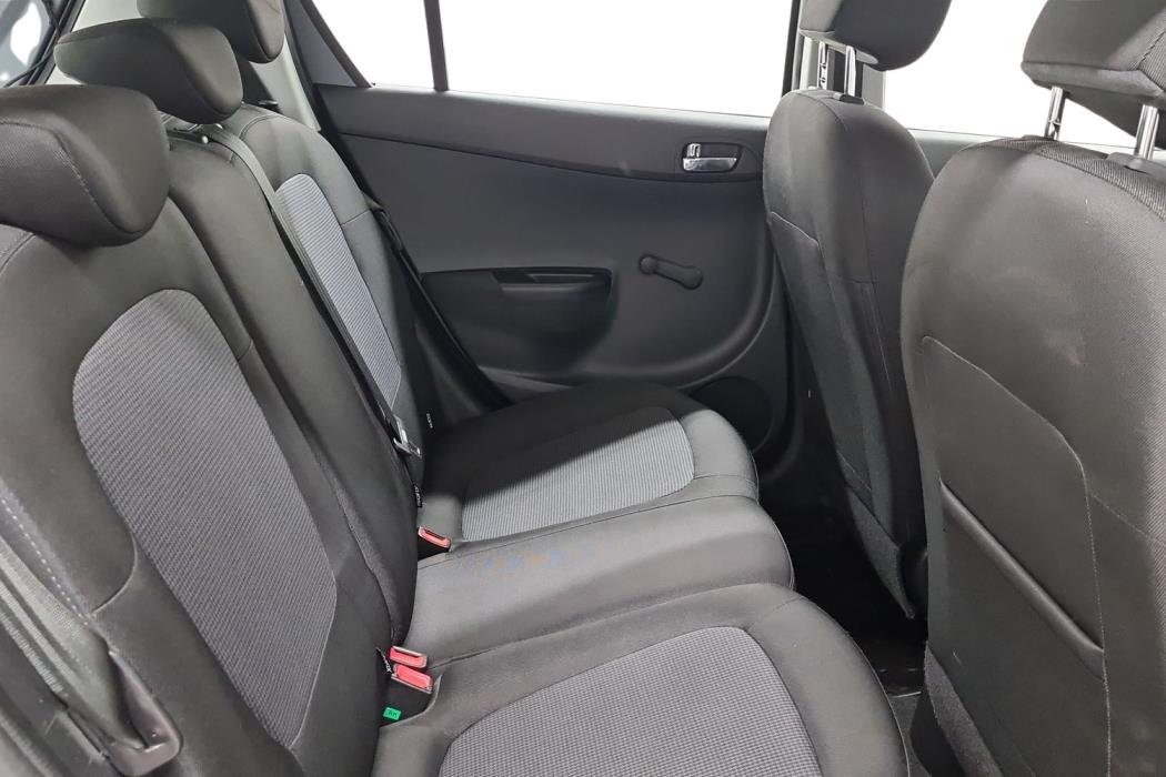 HYUNDAI i20 5d 2014