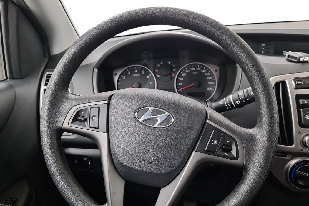 HYUNDAI i20 5d 2014