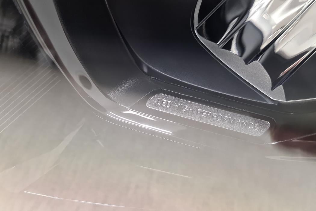 MERCEDES-BENZ EQB 2023