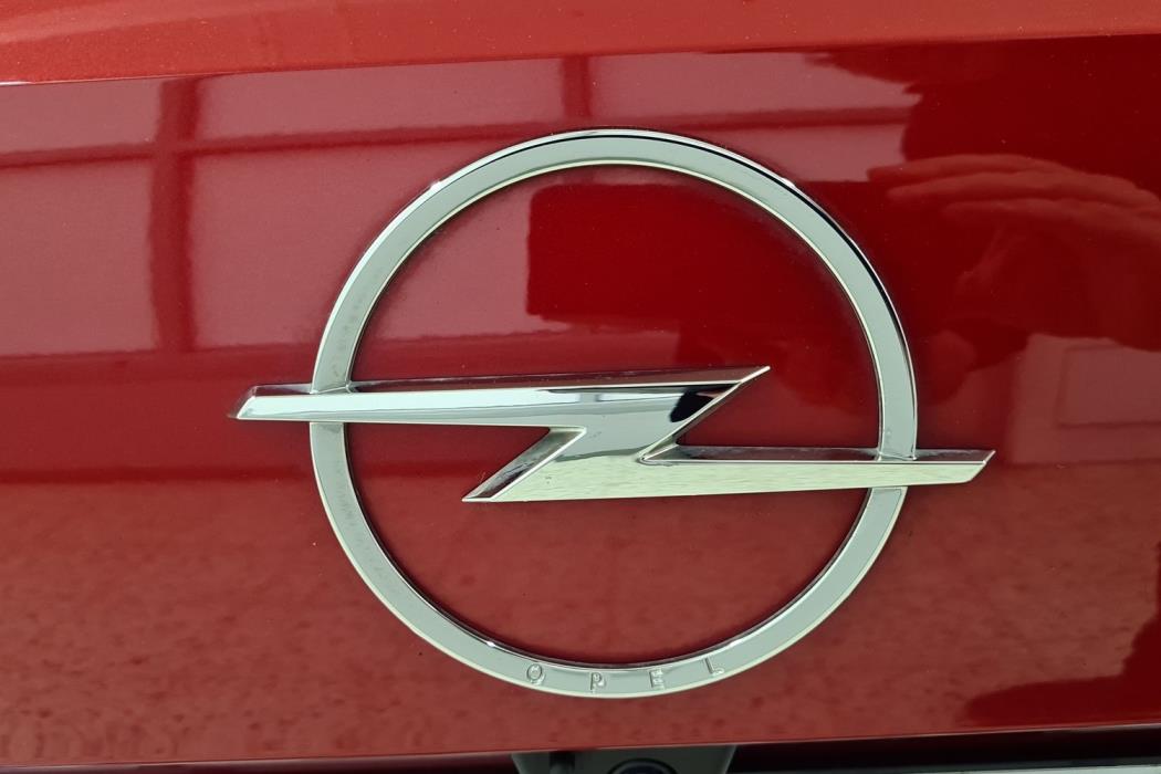 Opel Astra 2024