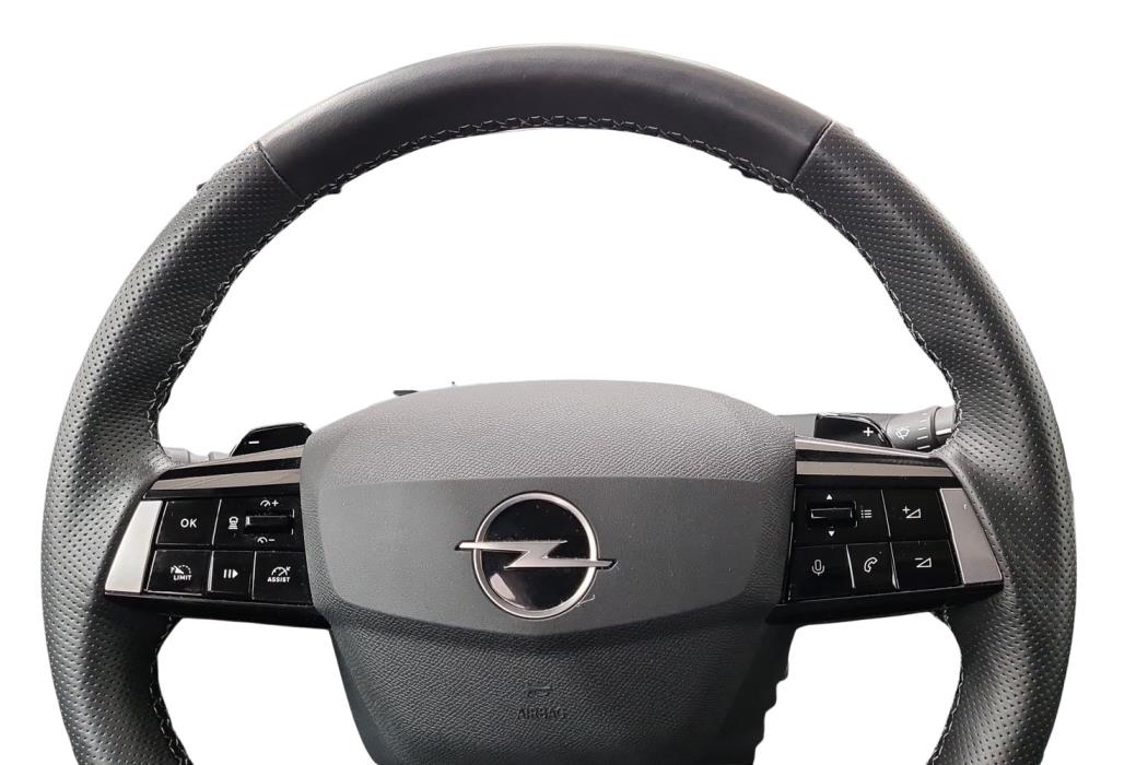 Opel Astra 2024