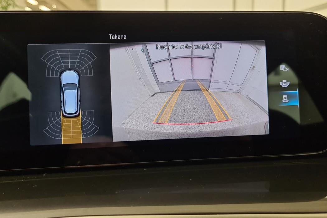 MERCEDES-BENZ EQC 2021