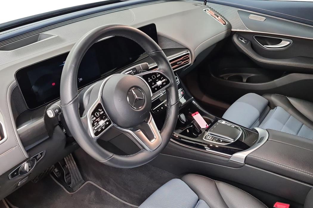 MERCEDES-BENZ EQC 2021