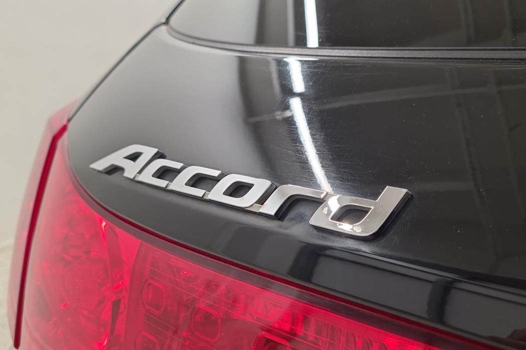 HONDA ACCORD 2011