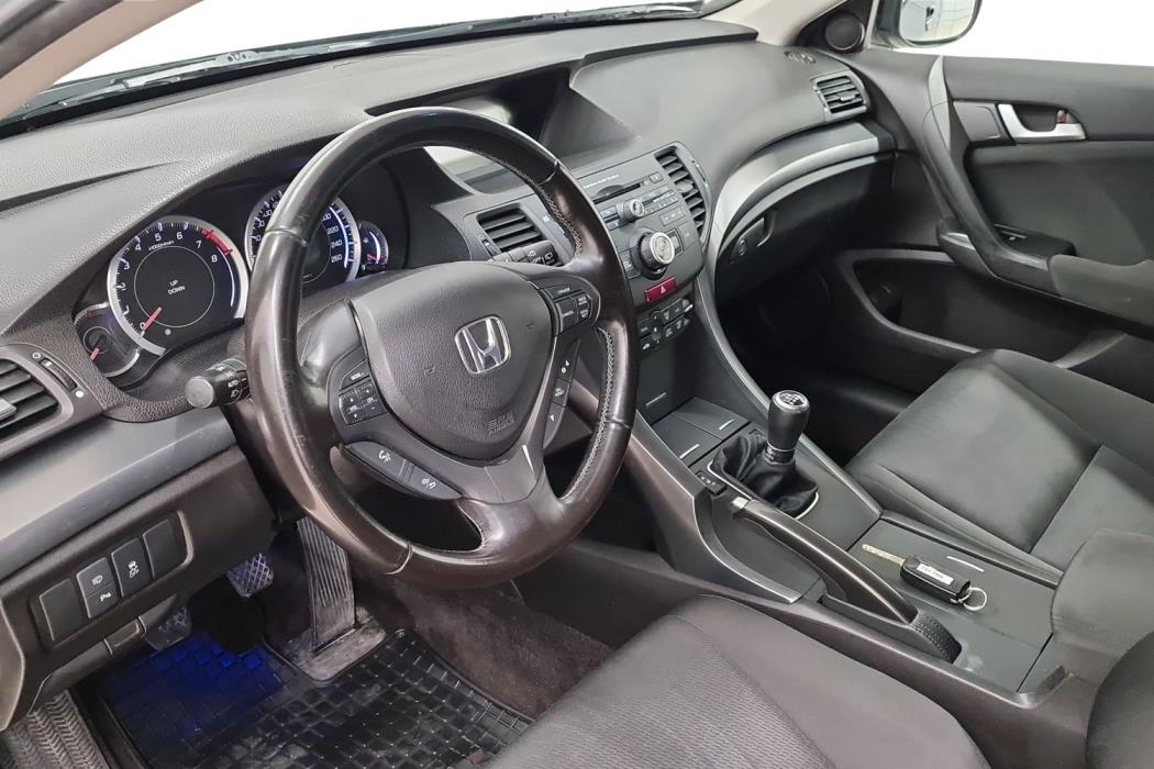 HONDA ACCORD 2011