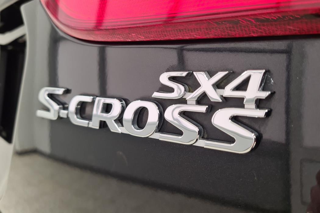 SUZUKI SX4 S-Cross 2014