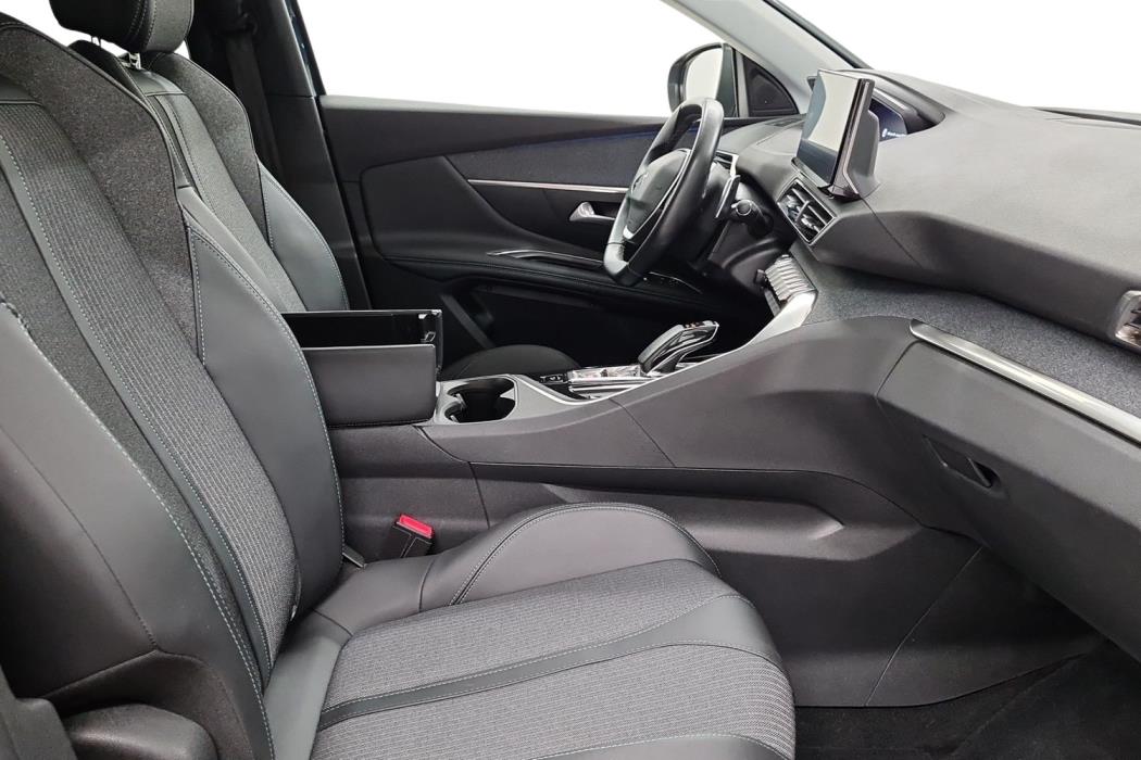 PEUGEOT 3008 2022