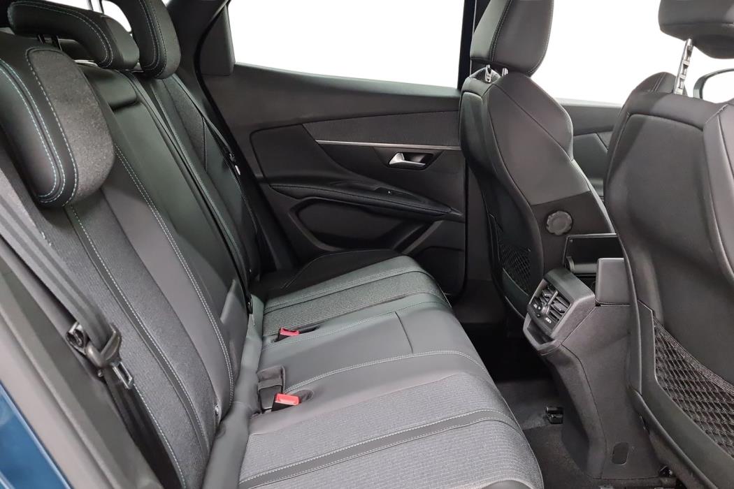 PEUGEOT 3008 2022