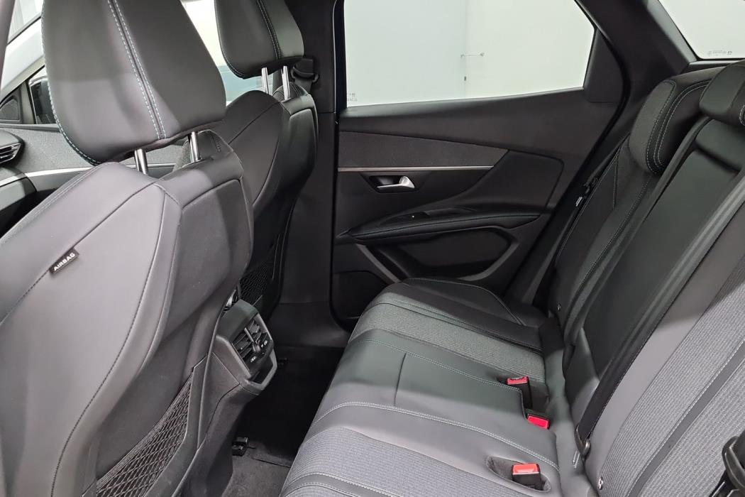 PEUGEOT 3008 2022