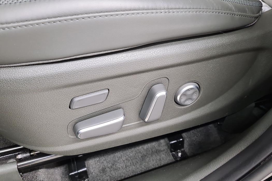 HYUNDAI Santa Fe 2021