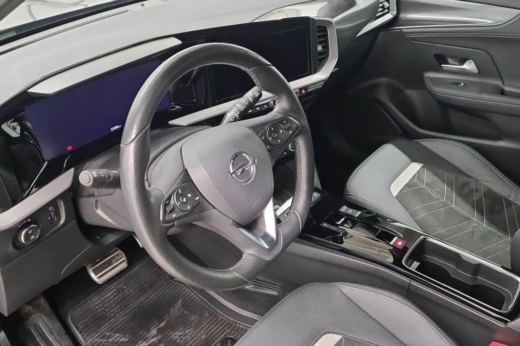 OPEL Mokka-e 2023