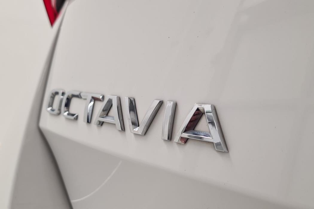 SKODA OCTAVIA 2020