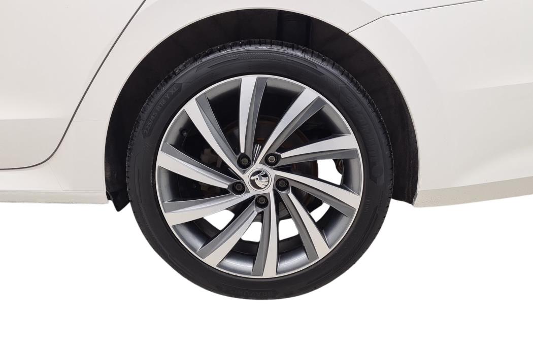 SKODA OCTAVIA 2020