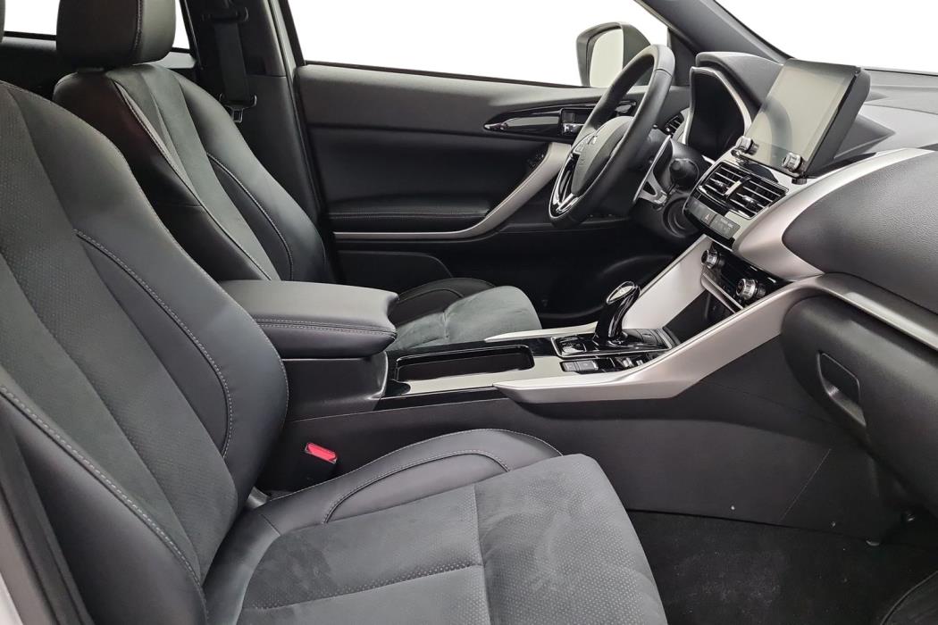 MITSUBISHI Eclipse Cross 2023