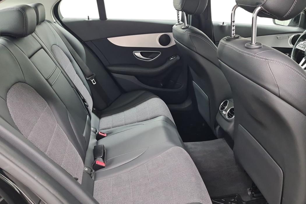 MERCEDES-BENZ C 2020