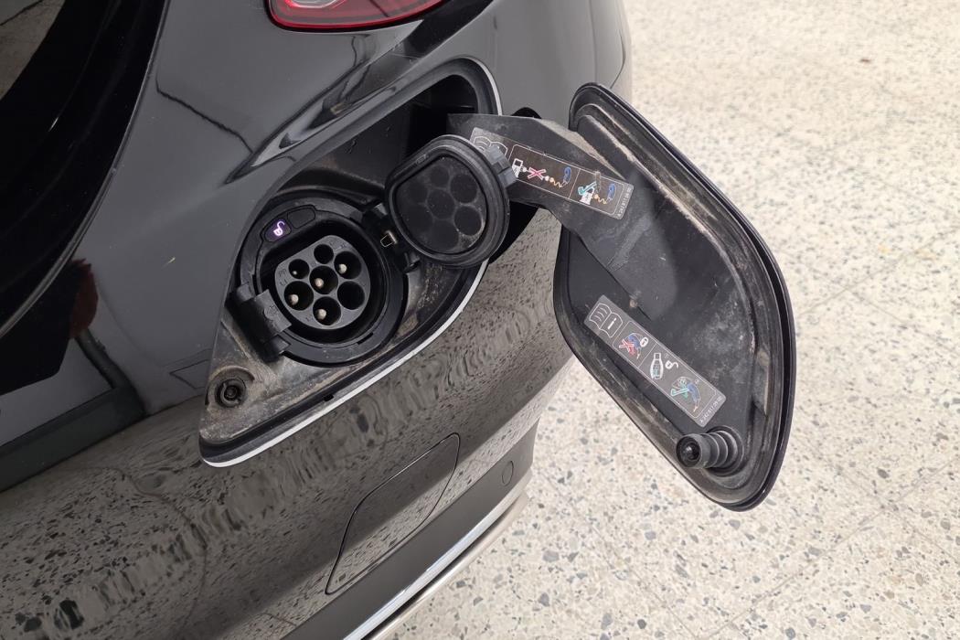 MERCEDES-BENZ C 2020