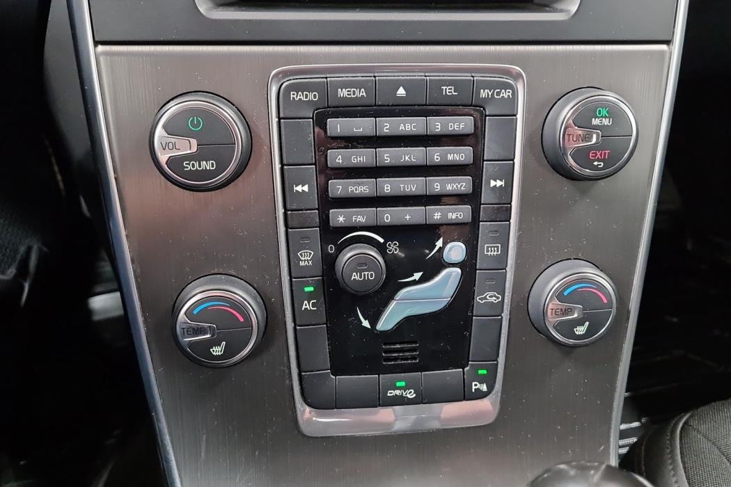VOLVO V60 2011