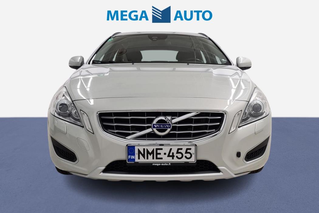 VOLVO V60 2011